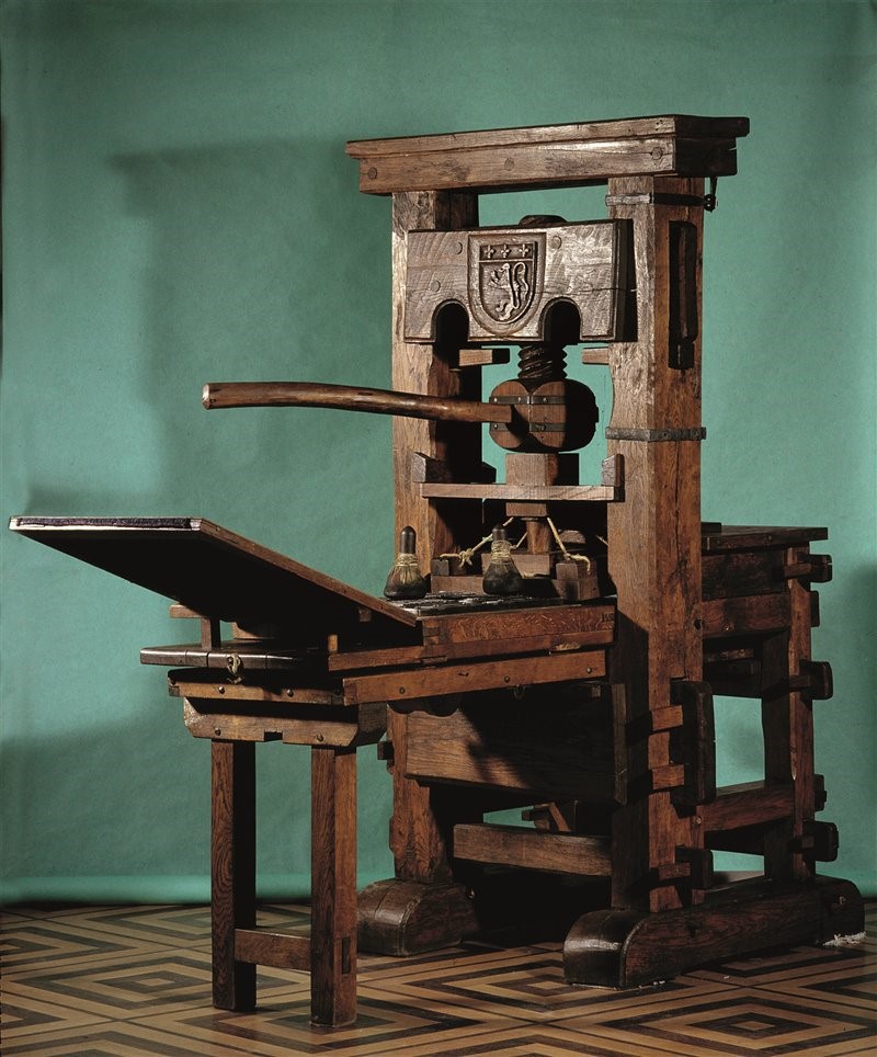 اختراع اولین ماشین چاپ